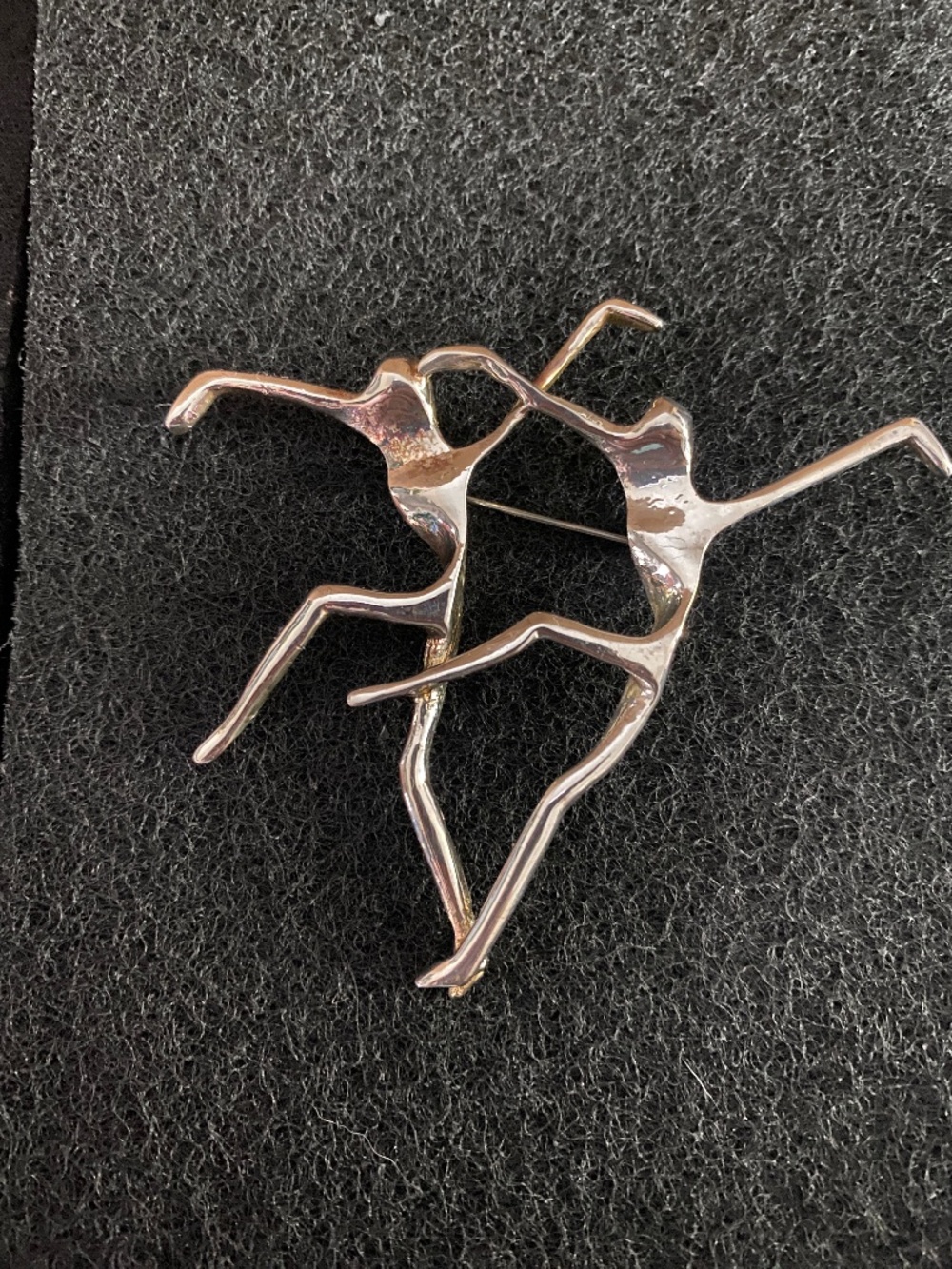 Vintage Two People Dancing Brooch